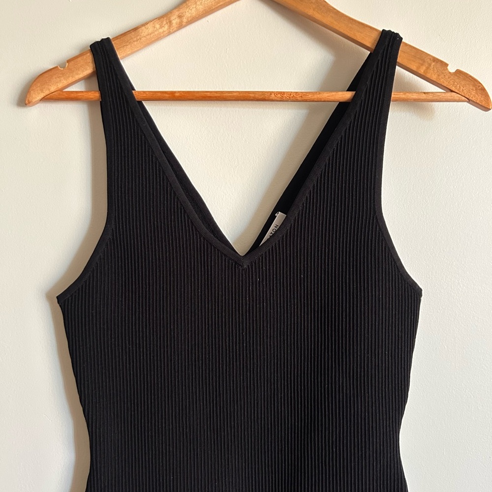 Babaton Black Knit V-Neck Top